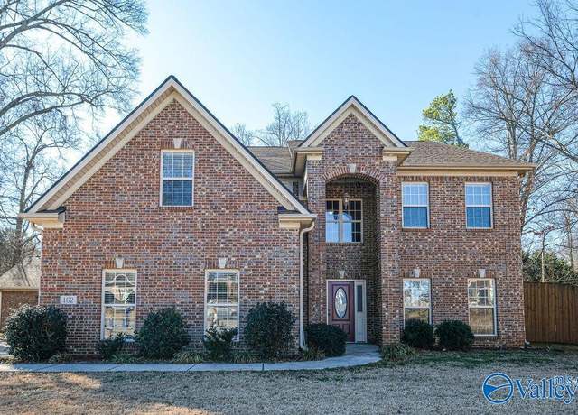 Property at 162 Clover Ridge Dr, Madison, AL 35758, 5 beds, 3.5 baths