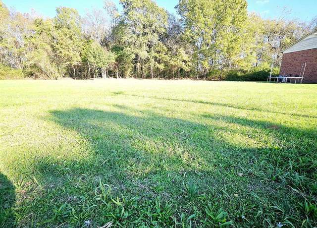 Property at 2912 Wimberly Dr SW, Decatur, AL 35603