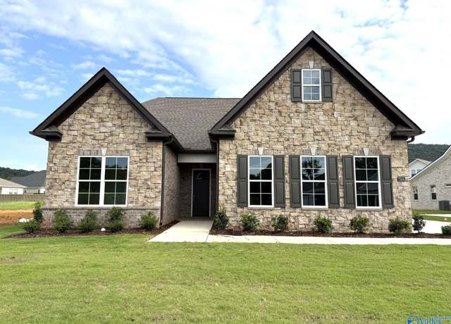 Property at 7504 Speckle Belly Blvd, Owens Cross Roads, AL 35763, 5 beds, 4.5 baths
