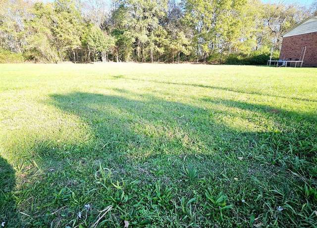 Property at 2914 Wimberly Dr SW, Decatur, AL 35603