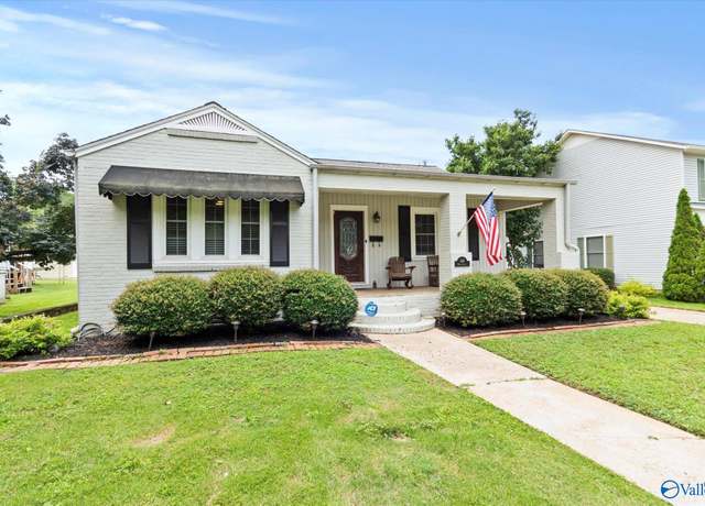 Property at 1618 Ward Ave NE, Huntsville, AL 35801, 3 beds, 2 baths