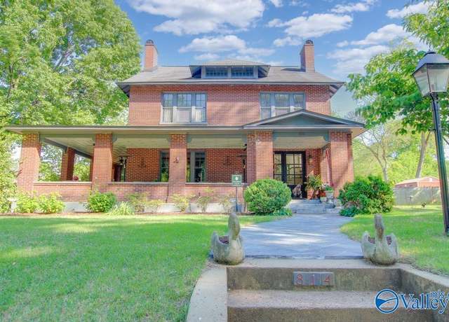 Property at 814 Ferry St NE, Decatur, AL 35601, 3 beds, 2.5 baths