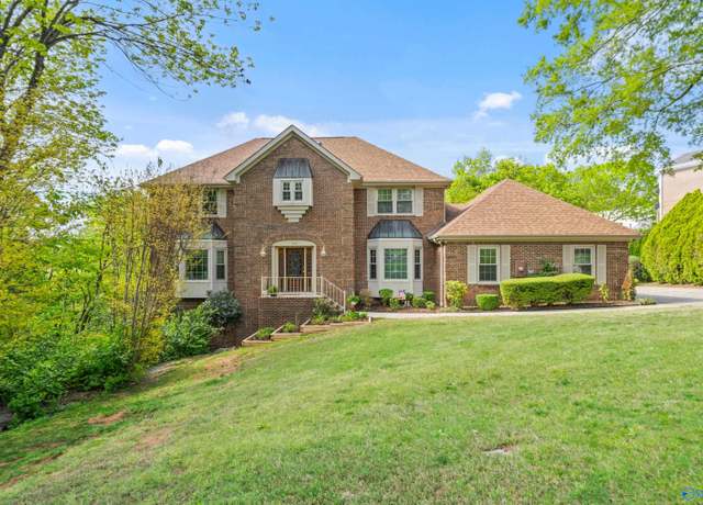 Property at 1604 Chandler Rd SE, Huntsville, AL 35801, 7 beds, 5 baths