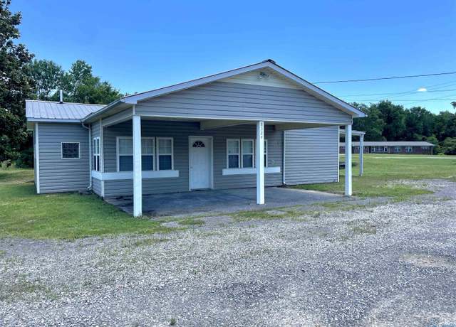 Property at 8324 Union Grove Rd, Union Grove, AL 35175, 2 beds, 1.5 baths