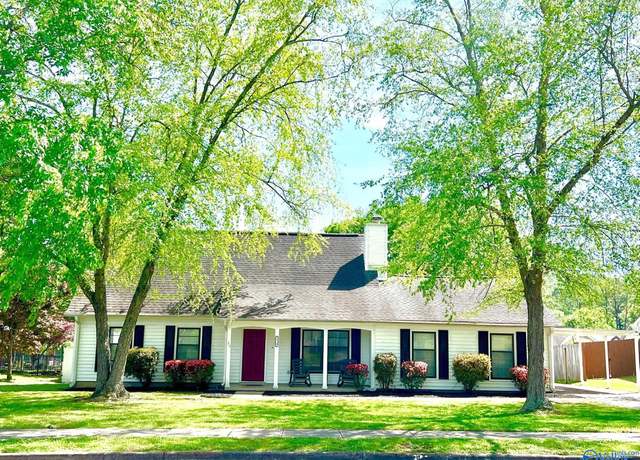 Property at 2519 Wynterhall Rd SE, Huntsville, AL 35803, 4 beds, 3 baths