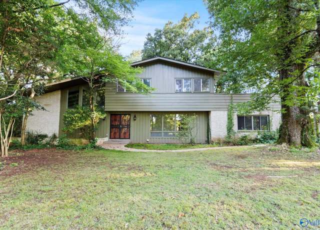 Property at 10101 Westleigh Dr, Huntsville, AL 35803, 5 beds, 4 baths