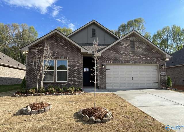 Property at 8815 Old Middlestown Rd SE, Gurley, AL 35748, 3 beds, 2 baths