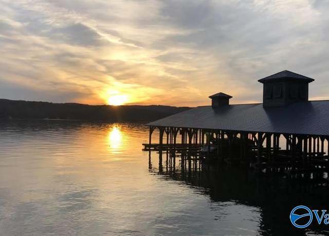 Property at 88 Boathouse Dr, Guntersville, AL 35976