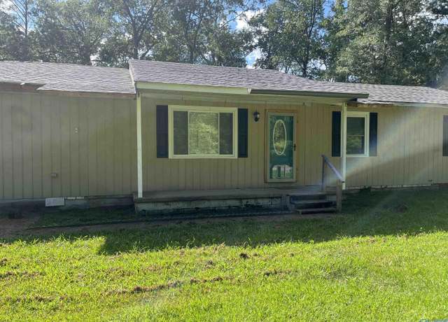 Property at 1018 Cornelia Cir, Attalla, AL 35954, 3 beds, 3 baths