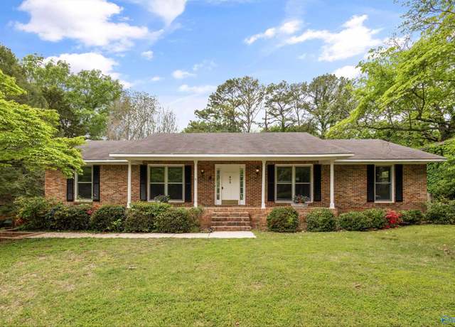 Property at 603 Hillmont St, Huntsville, AL 35816, 4 beds, 3 baths