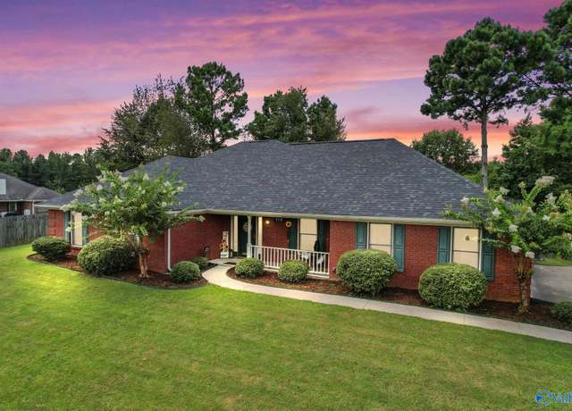 Property at 110 Wilder Dr, Harvest, AL 35749, 3 beds, 2 baths
