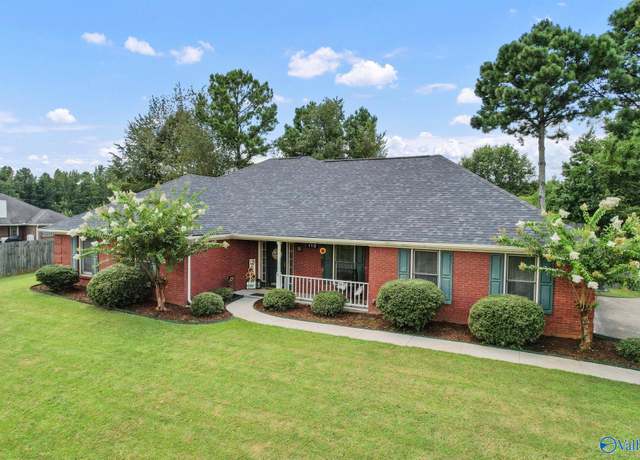 Property at 110 Wilder Dr, Harvest, AL 35749, 3 beds, 2 baths