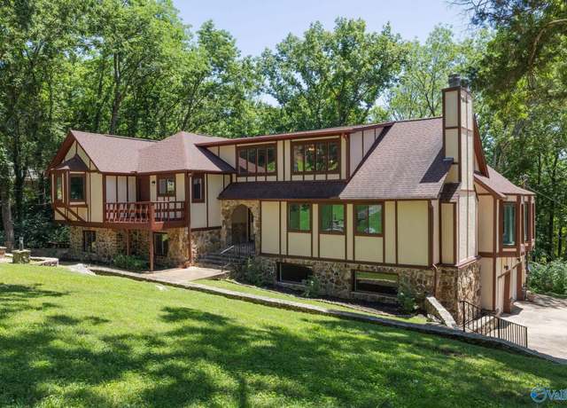 Property at 749 Bluewood Dr SE, Huntsville, AL 35802, 6 beds, 4 baths