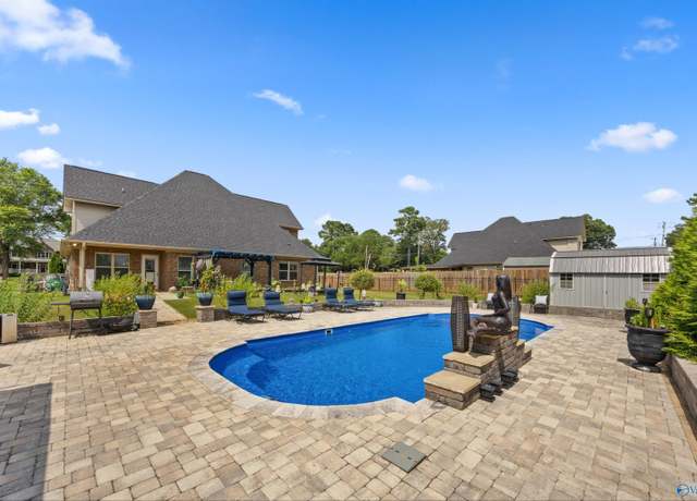Property at 114 Pettus Rd, Madison, AL 35757, 4 beds, 4 baths