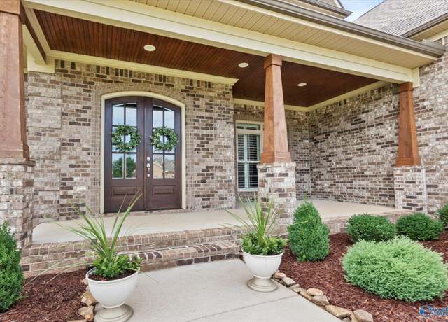 Property at 22536 Ansley Dr, Athens, AL 35613, 4 beds, 3 baths