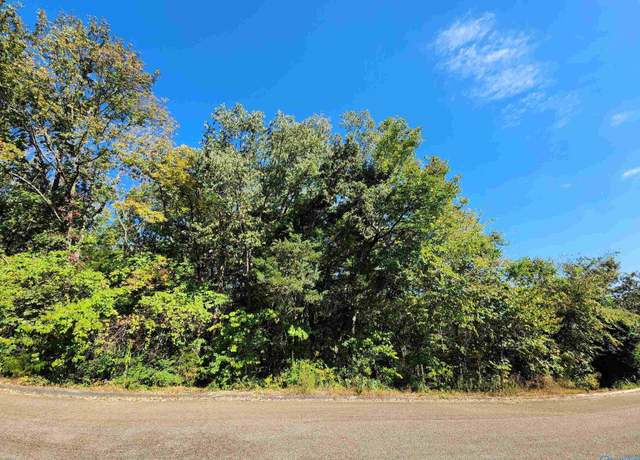 Property at 129 Season Ln, Huntsville, AL 35811