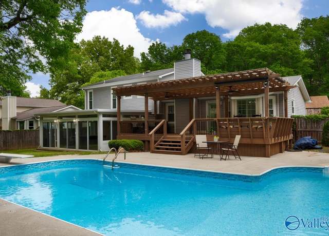 Property at 13020 Percivale Dr, Huntsville, AL 35803, 3 beds, 2.5 baths