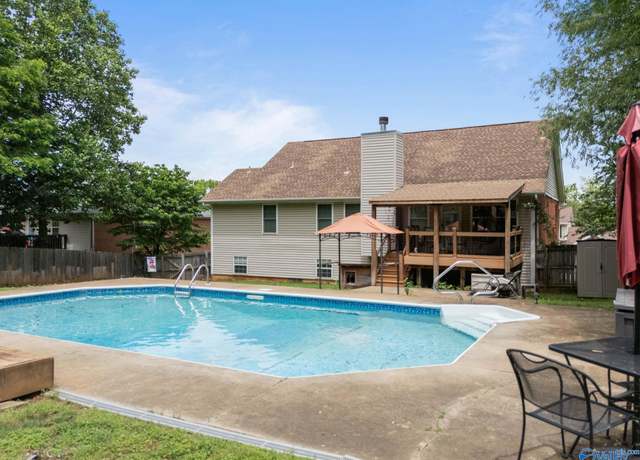 Property at 328 Bradford Farms Dr, Madison, AL 35758, 4 beds, 3 baths