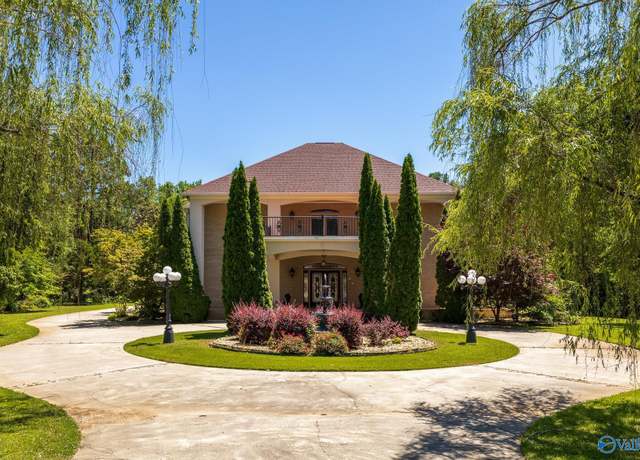 Property at 4521 Ivy Dale Rd, Decatur, AL 35603, 4 beds, 6.5 baths