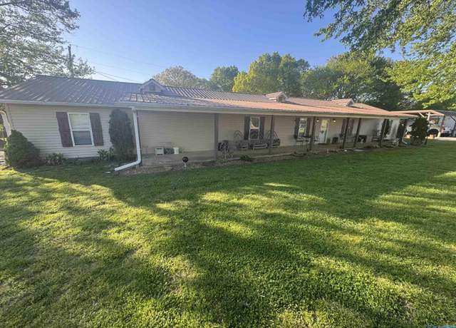 Property at 7289 County Road 1082, Vinemont, AL 35179, 4 beds, 2 baths