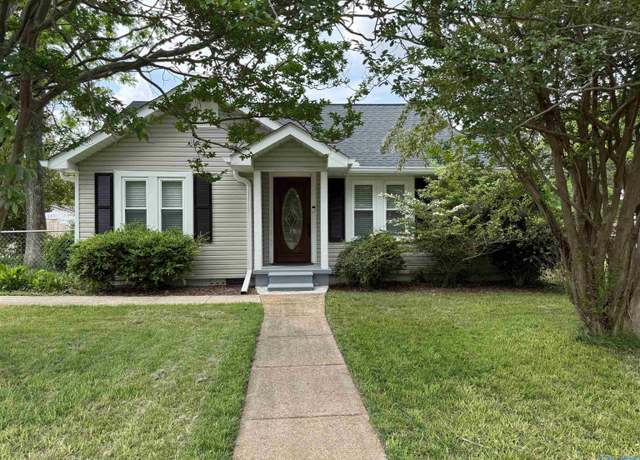 Property at 509 Horton St, Athens, AL 35611, 2 beds, 1.5 baths