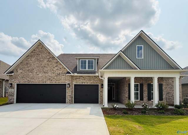 Property at 103 Pebblestream Dr, Madison, AL 35756, 3 beds, 2.5 baths