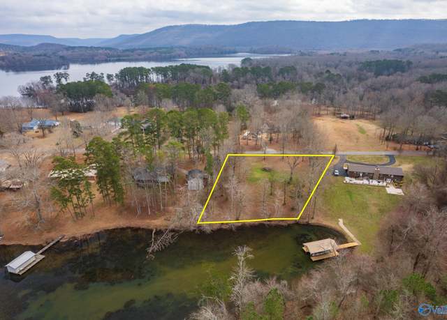 Property at 665 County Road 350, Hollywood, AL 35752