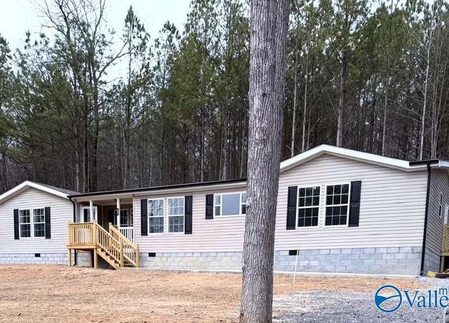 Property at 145 County Road 686, Cedar Bluff, AL 35959, 4 beds, 3 baths