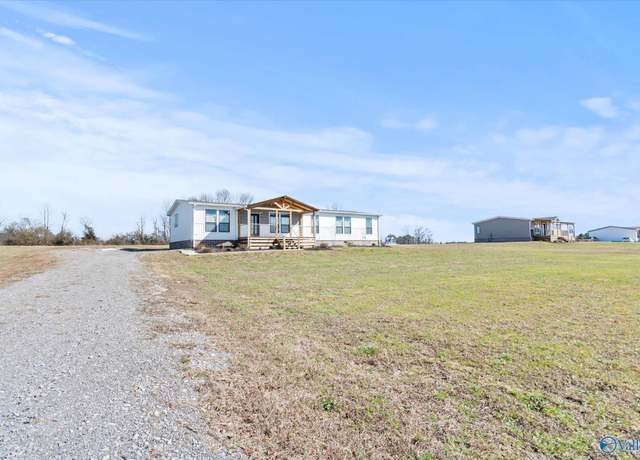 Property at 222 County Road 732, Ider, AL 35981, 4 beds, 2 baths