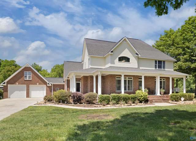 Property at 288 County Road 421, Boaz, AL 35957, 3 beds, 2.5 baths