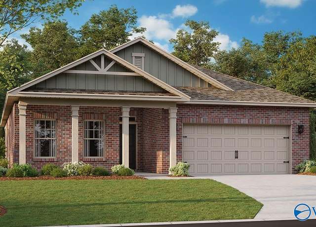 Property at 1252 Eidson St, Athens, AL 35611, 4 beds, 3 baths