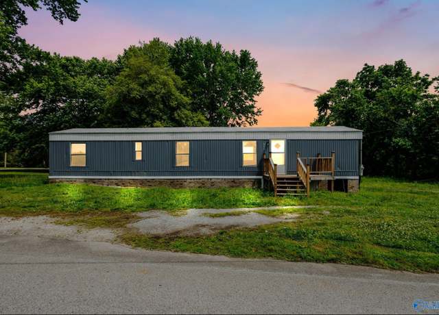 Property at 511 Roland Gooch Rd, Hazel Green, AL 35750, 2 beds, 1 bath