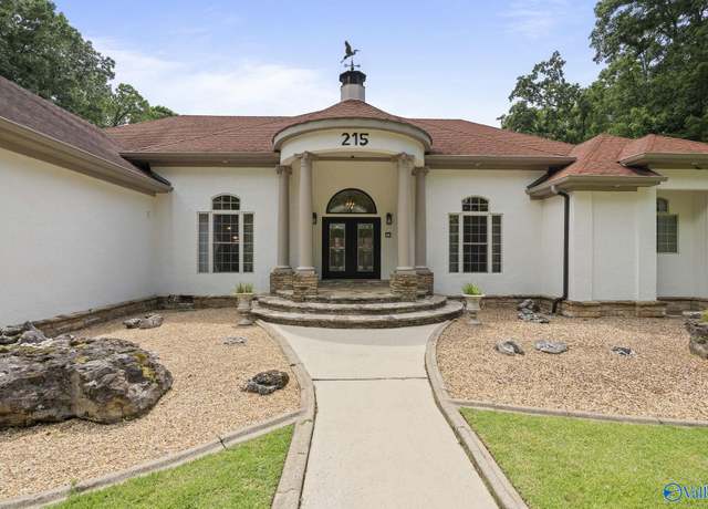 Property at 215 Clark Mountain Rd, Huntsville, AL 35810, 4 beds, 4 baths