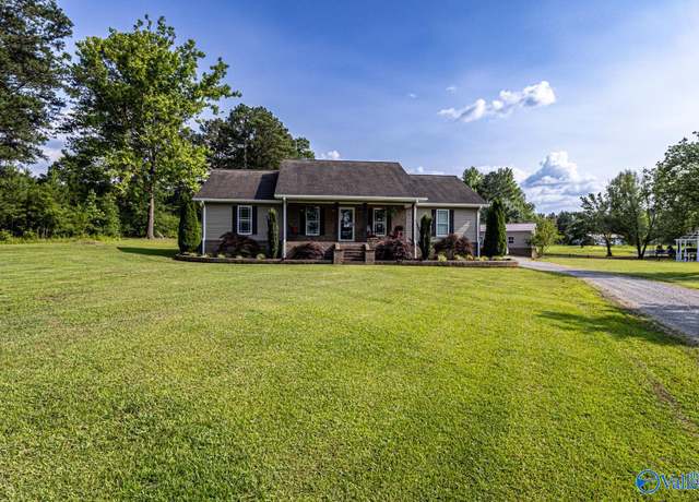 Property at 3680 West Lacon Rd, Falkville, AL 35622, 3 beds, 2 baths