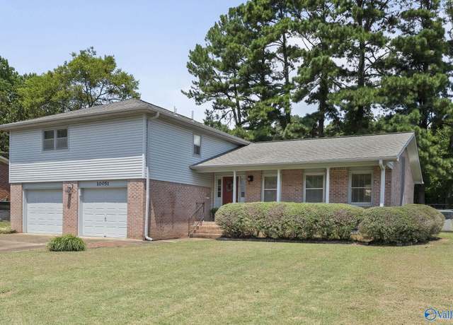 Property at 10051 Torino Dr SE, Huntsville, AL 35803, 4 beds, 2.5 baths