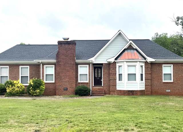 Property at 118 Hazelwood Dr, Hazel Green, AL 35750, 3 beds, 2 baths