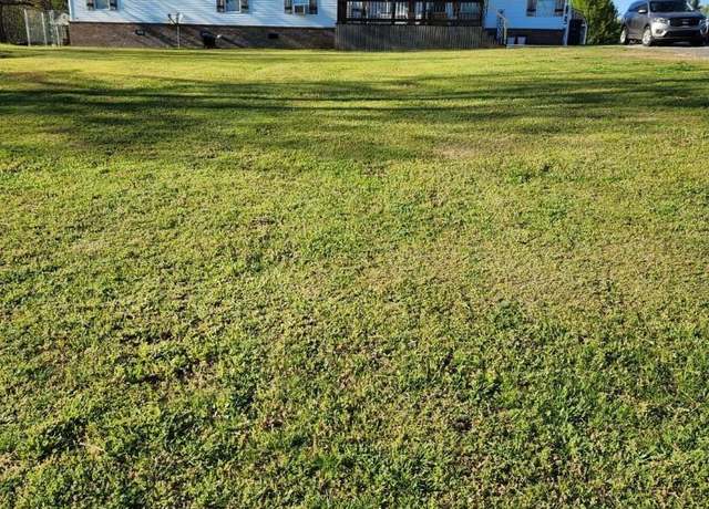 Property at 385 County Road 298, Hillsboro, AL 35643, 4 beds, 3 baths