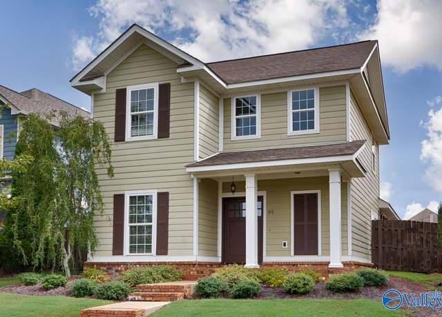 Property at 1117 Towne Creek Pl NW, Huntsville, AL 35806, 4 beds, 2.5 baths