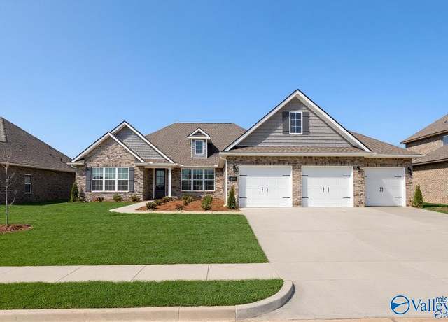Property at 205 Kendall Farms Blvd, Toney, AL 35773, 4 beds, 3.5 baths