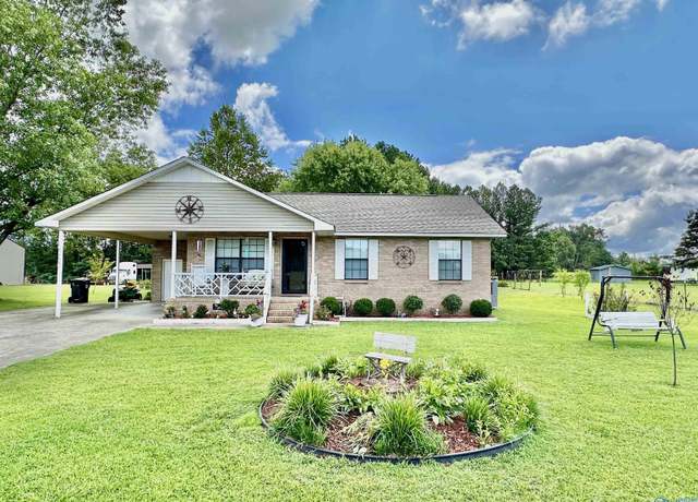 Property at 12200 Alabama Highway 40, Henagar, AL 35979, 3 beds, 1 bath