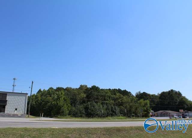 Property at 1 Brindlee Mountain Pkwy, Arab, AL 35016