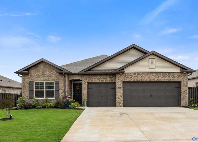 Property at 308 Sandy Oak Dr, Harvest, AL 35749, 4 beds, 3 baths