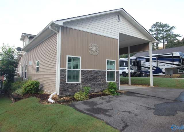 Property at 1727 Convict Camp Rd #51, Guntersville, AL 35976, 2 beds, 1.5 baths