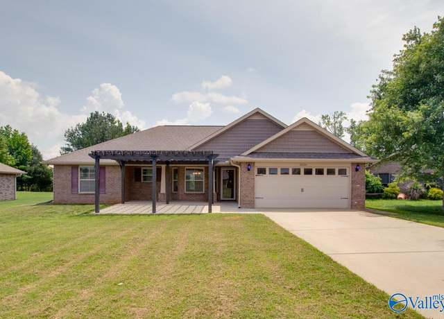 Property at 28226 Odie Scott Dr, Ardmore, AL 35739, 3 beds, 2 baths
