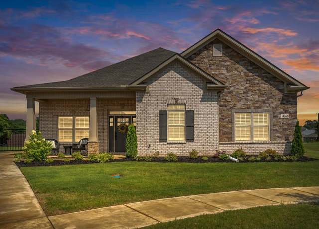 Property at 14368 White Creek Trl, Athens, AL 35611, 3 beds, 2 baths