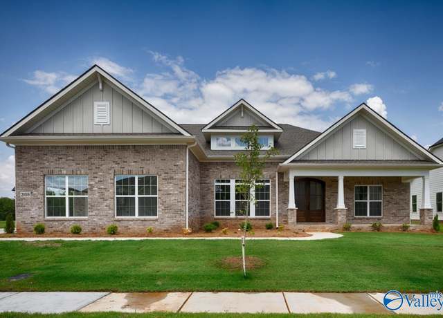 Property at 2108 Forest Gate SW, Huntsville, AL 35802, 4 beds, 4 baths