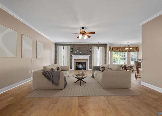 Property at 8510 Rolling Oaks Dr, Owens Cross Roads, AL 35763, 4 beds, 3.5 baths