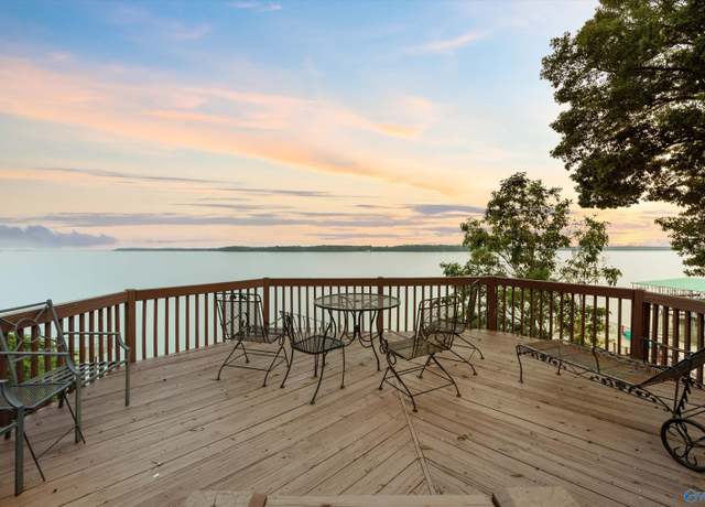 Property at 5690 Bay Pointe Dr, Athens, AL 35611, 3 beds, 3.5 baths