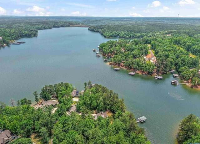 Property at 56 Grand Magnolia Dr, Jasper, AL 35504