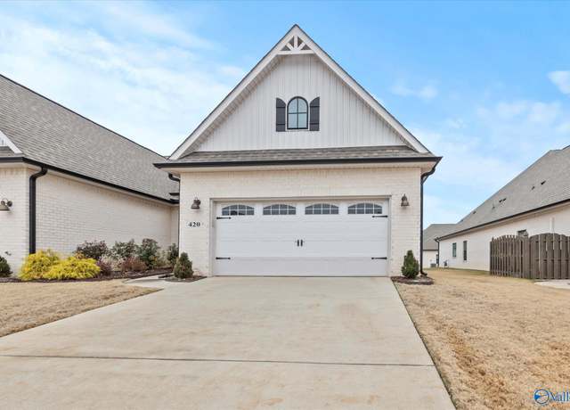Property at 420 Ripple Lake Dr SW, Huntsville, AL 35824, 3 beds, 2 baths